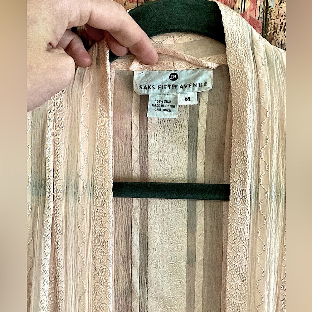 SAKS FIFTH AVENUE 100% SILK KIMONO ROBE SHORT ROBE SILK LOUNGEWEAR - Picture 7 of 13